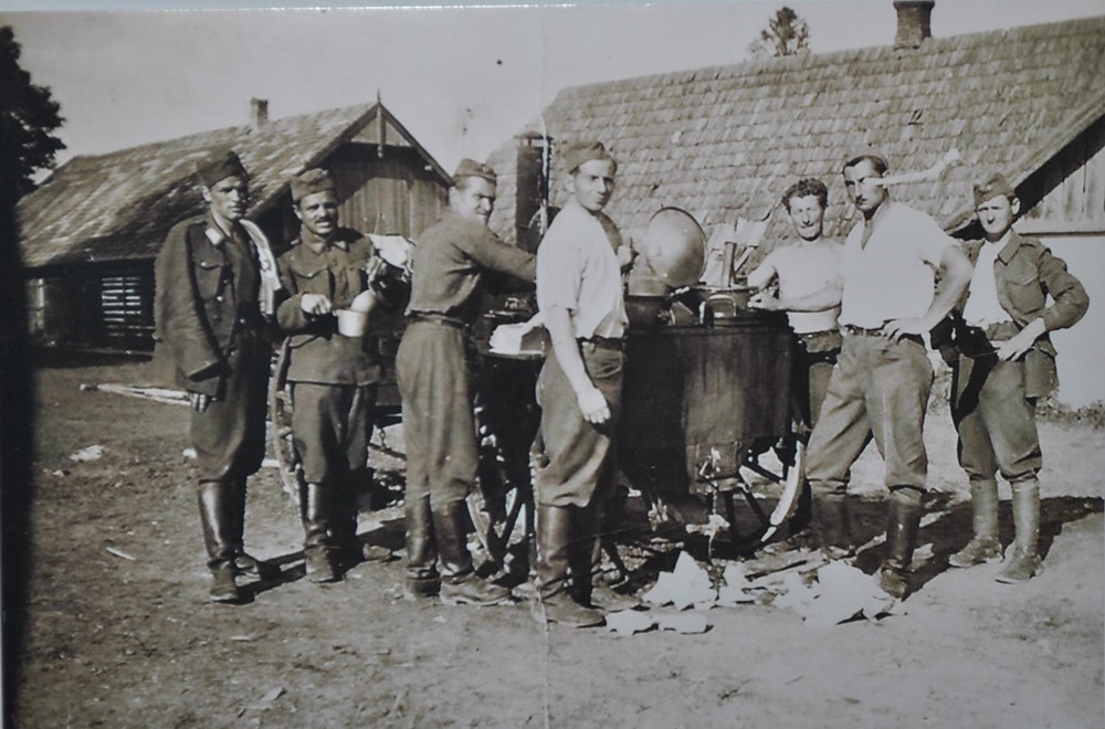 1. 80. výročie Karpatsko-duklianskej operácie