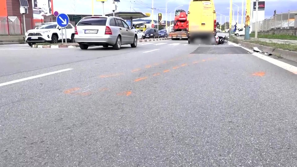 [multi] Nehoda motorkar 3263