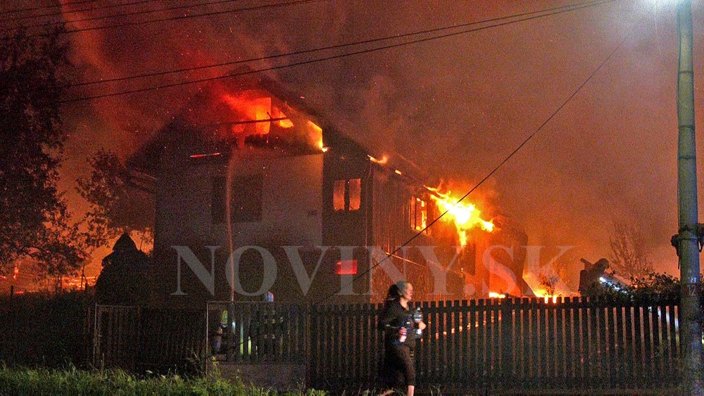 Braväcovo pri Brezne zasiahol rozsiahly požiar