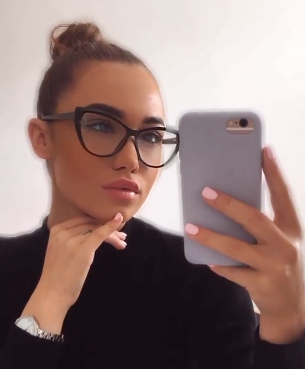 Hana Džurbanová - Rika Fane