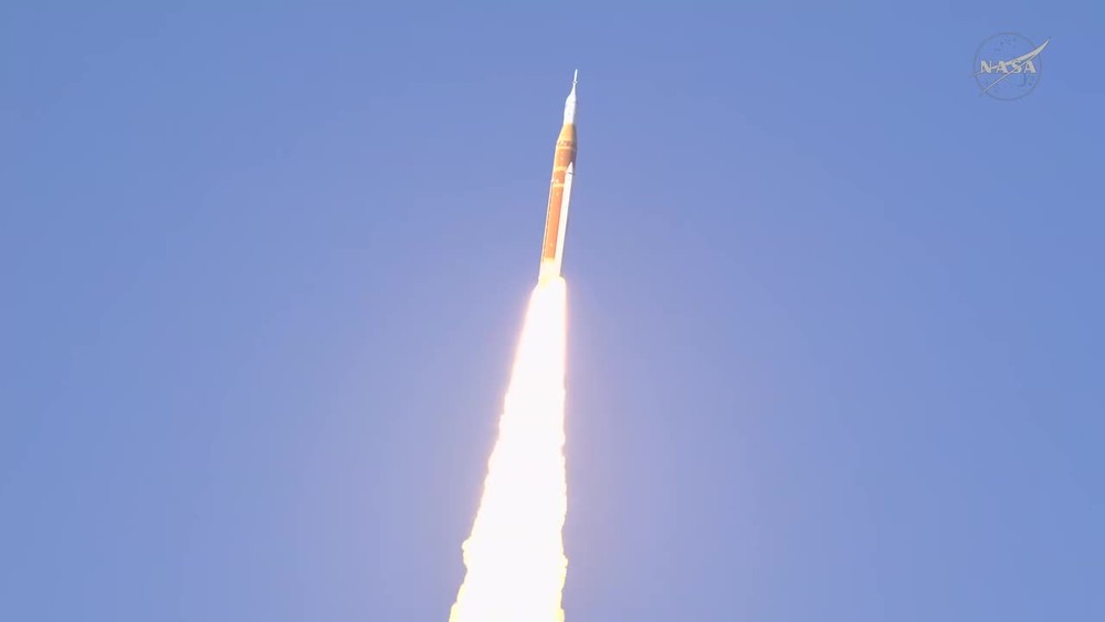 [multi] NASA_Artemis 1313