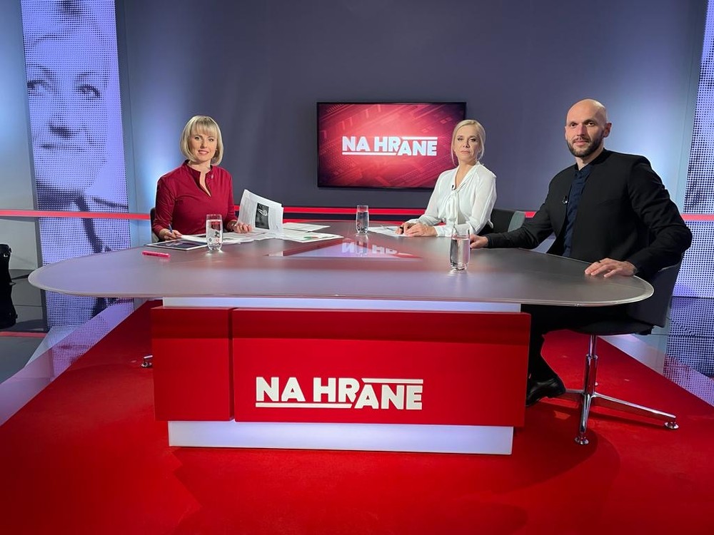 211d877d-f19e-4236-b63a-0f753d9a5667