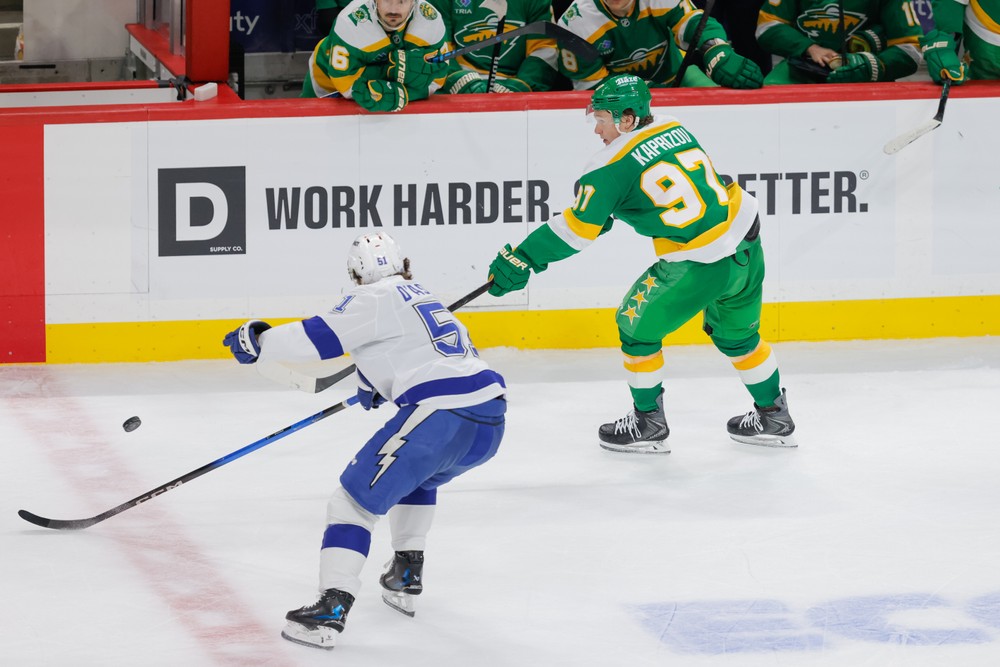 Lightning_Wild_Hockey147127