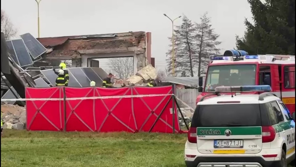 [multi] Zavalenie robotníkov pri Veľkých Kapušanoch 3230