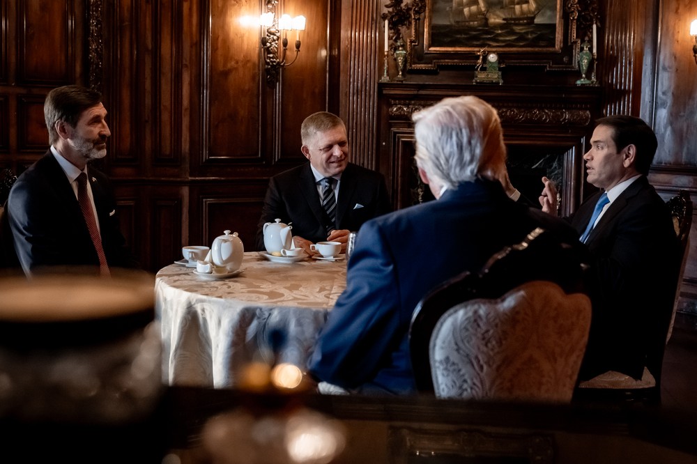 Donald Trump a Robert Fico stretnutie 4