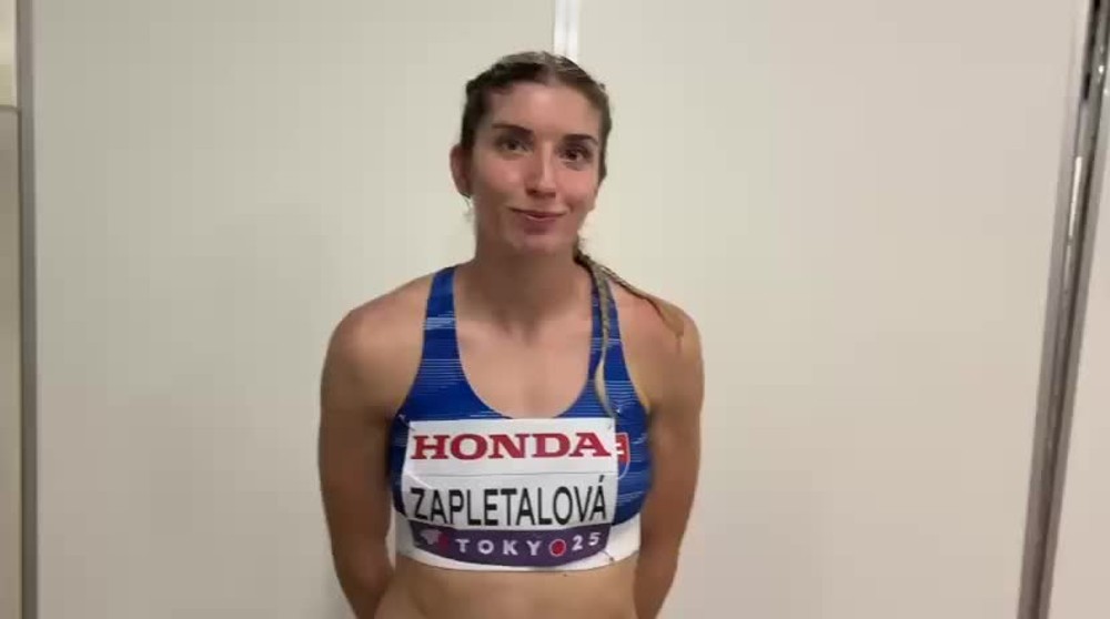 [multi] Emma Zapletalová 1071