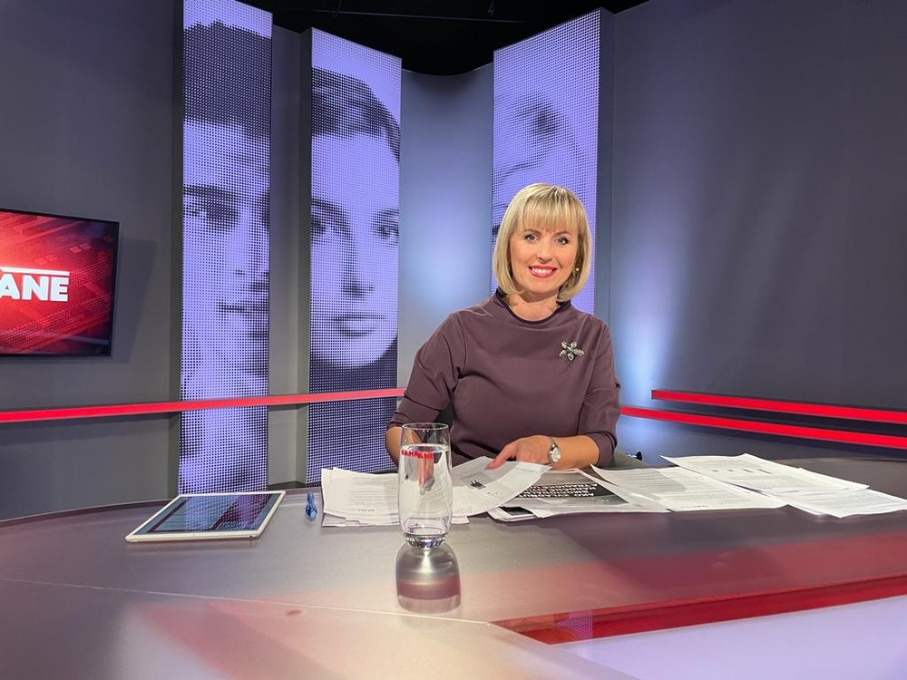 a93622f4-ed79-4daa-9665-182f5936f351