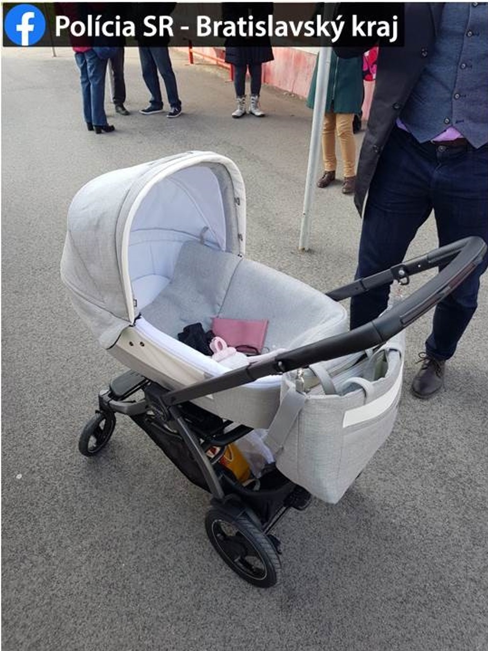 Opitá vodička narazila do matky s kočíkom v ktorom bolo dvojmesačné dieťa
