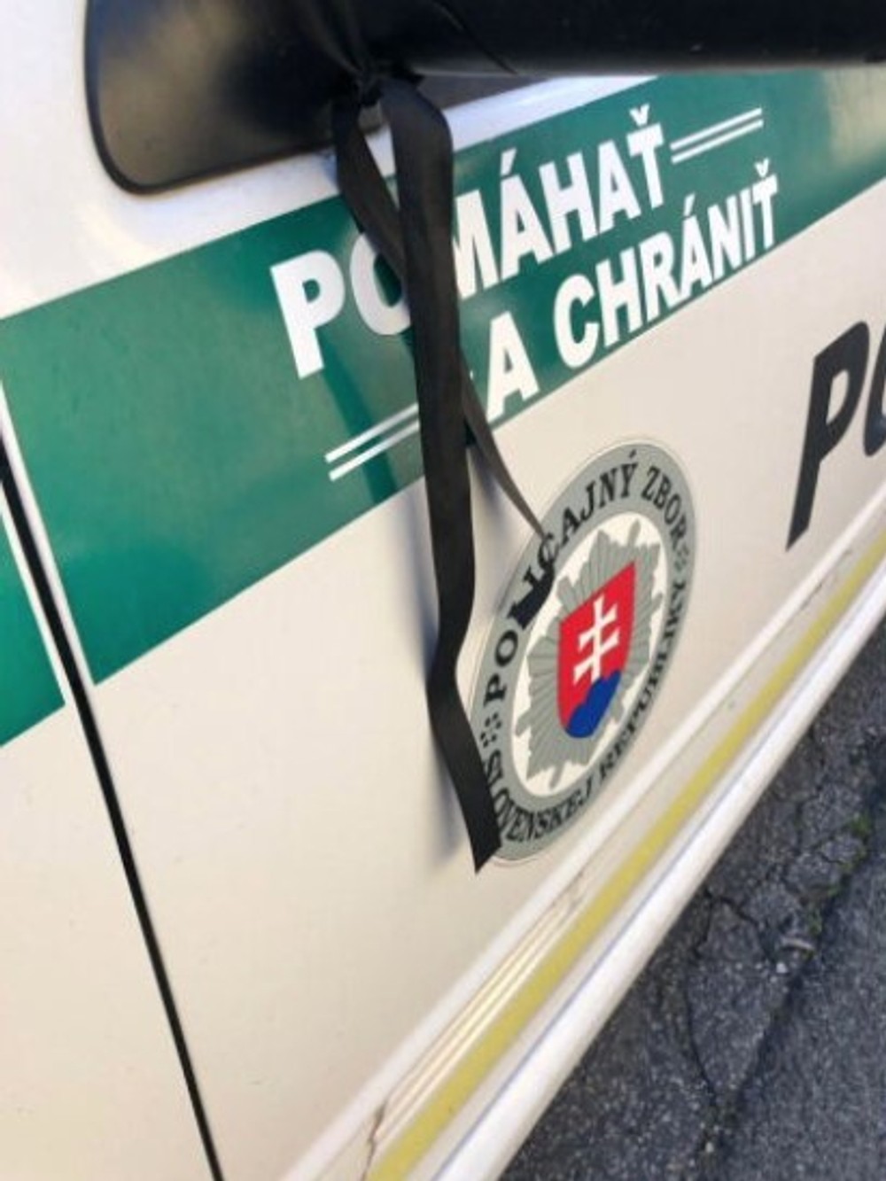 Policajti kritizujú zlé vybavenie a nízke platy (7)