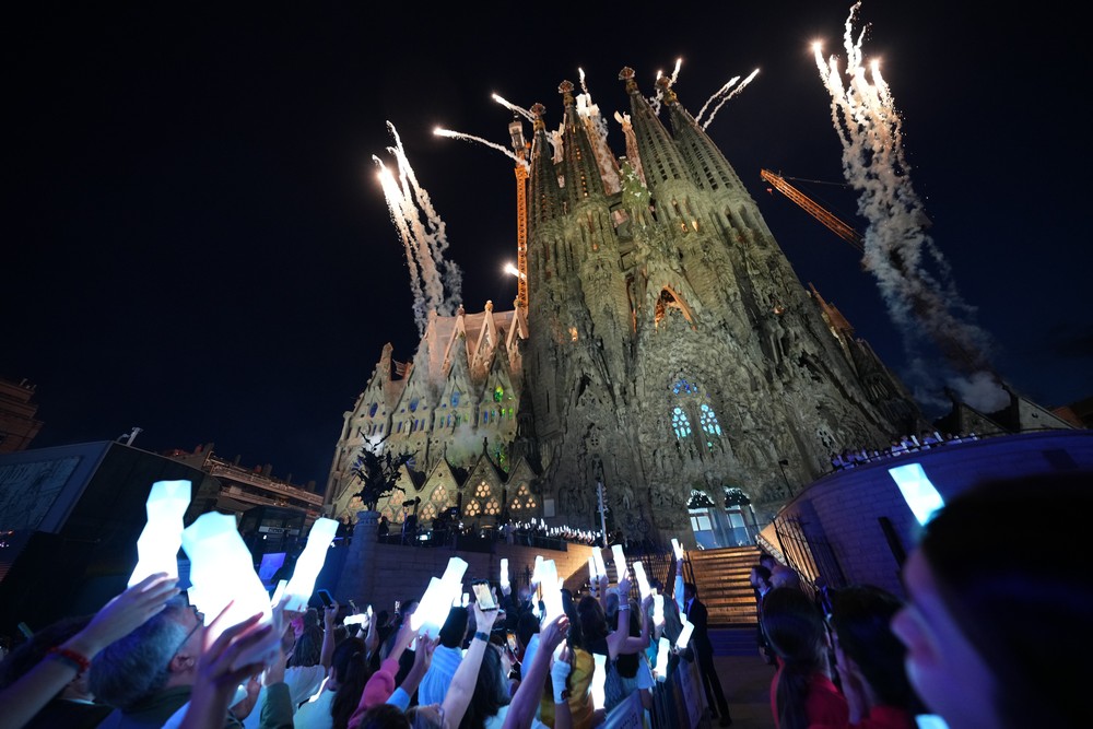 Pápež Lev XIV. odslúžil omšu v Sagrada Família