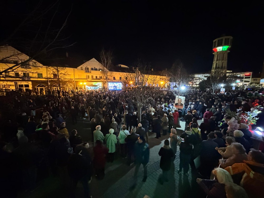 Predvolebný míting TISZA v Siofóku