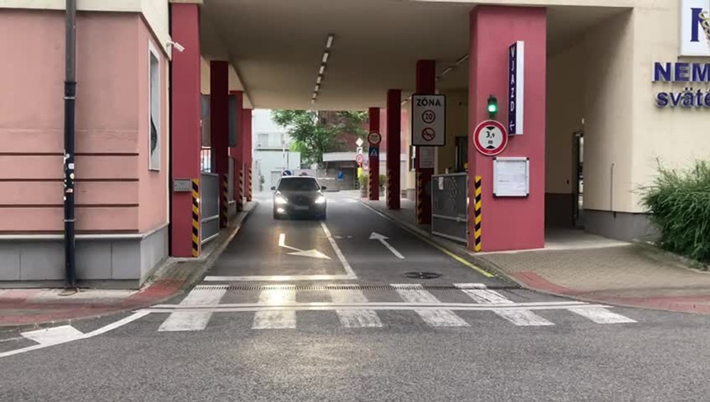 [multi] Fico príchod 15082