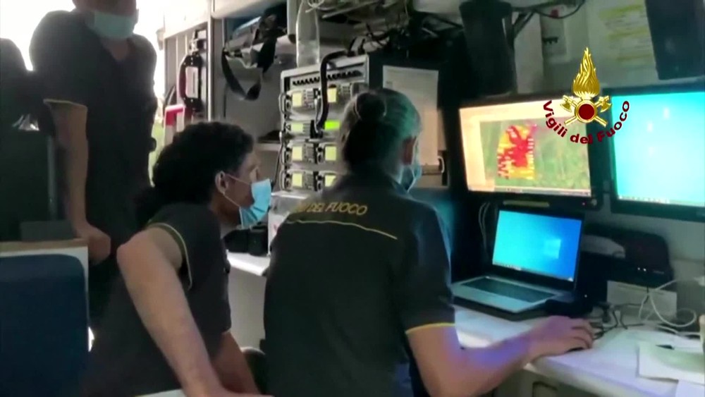 [multi] Záchranná akcia novinár 7178