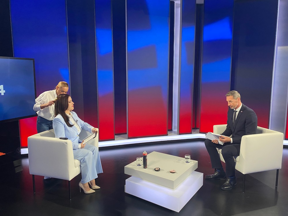 Politika 24 s Milanom Majerským