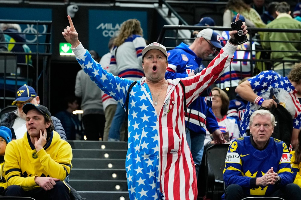 Americký fanúšik na hokeji