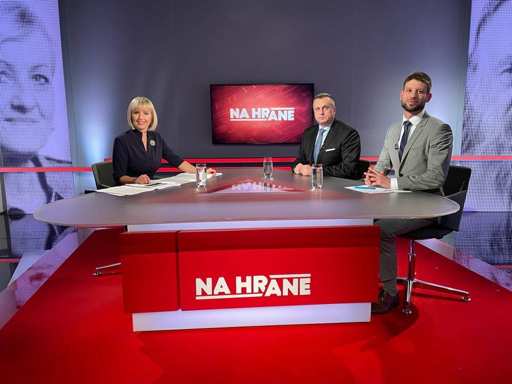 4da325f3-b596-48a3-a56d-72828dc2c473