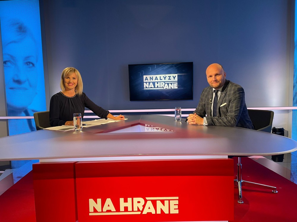 b5e2187e-2ed7-4d1c-a746-4beb213077f2