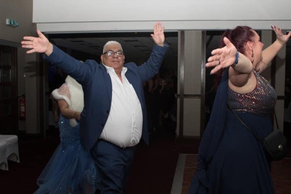 Medzinárodný ples vo Warwicku90