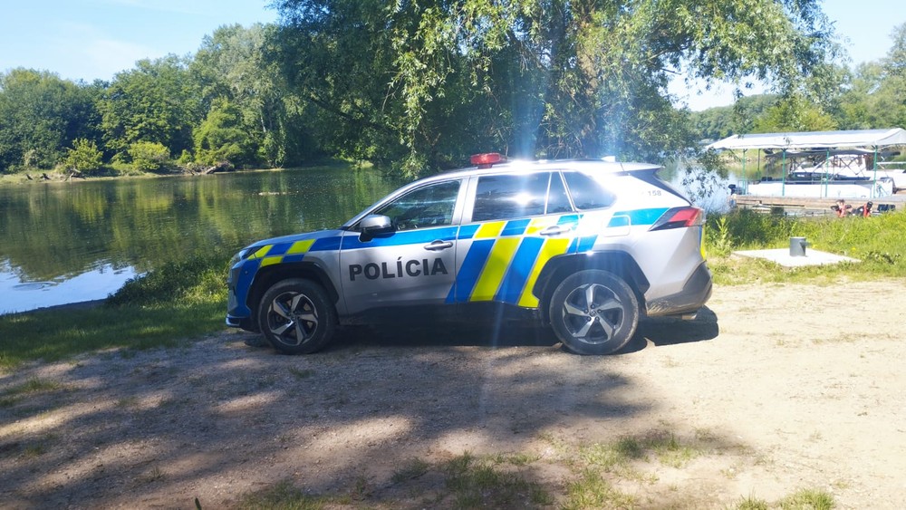 Pátranie po nezvestnom v okolí Váhu