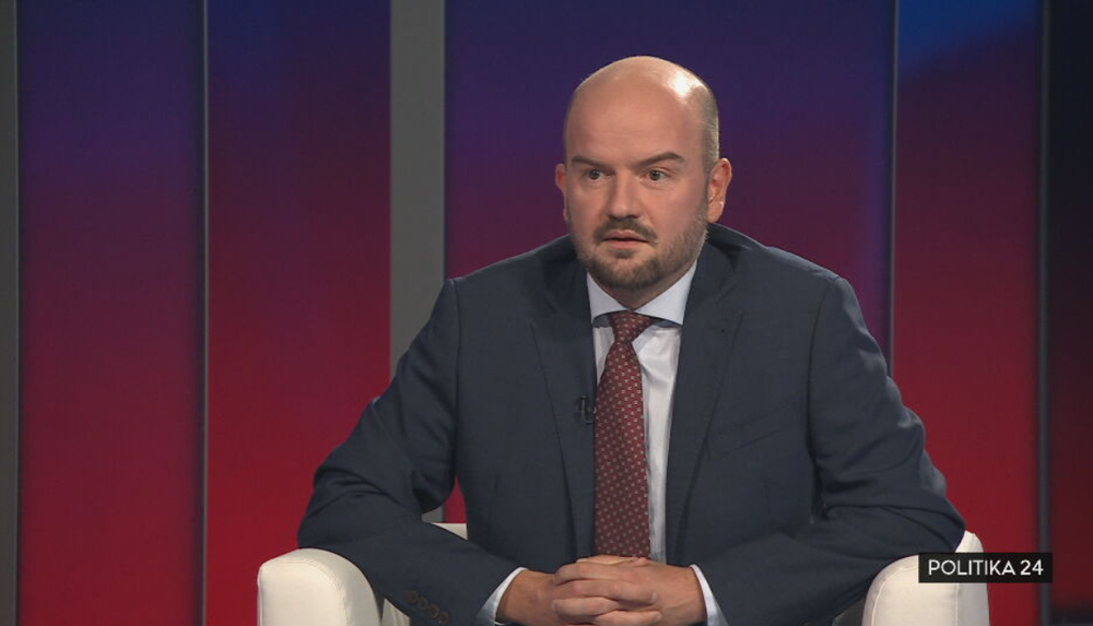 martin dubeci politika 24