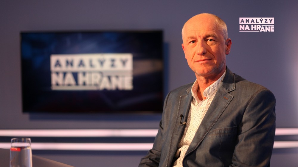 Analýzy Na hrane s Karelom Hirmanom