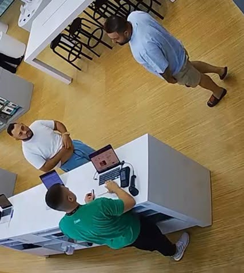 krádež telefónu na Nivách 4