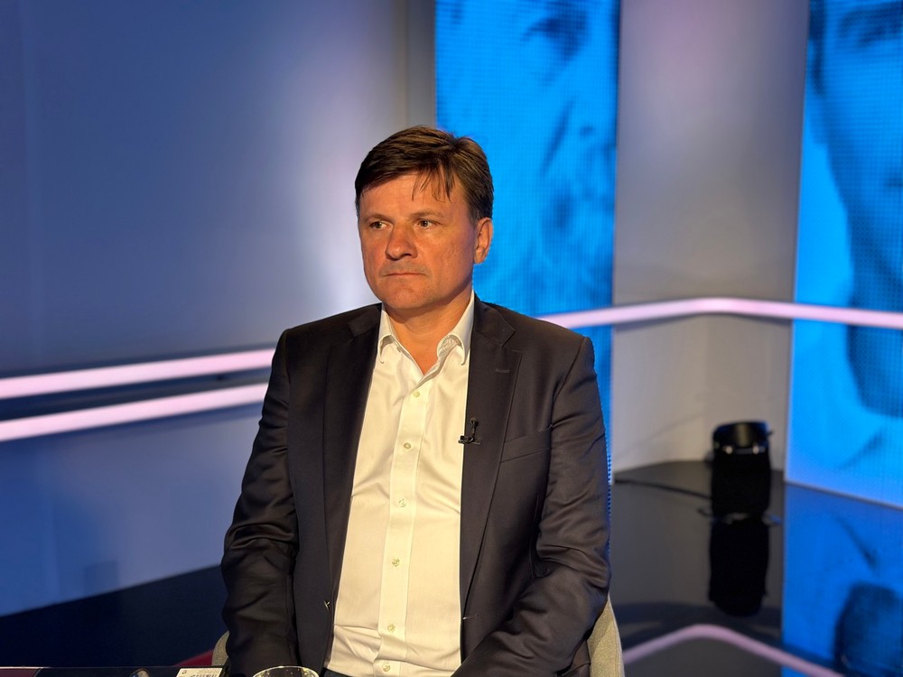 Analýzy Na hrane s Alojzom Hlinom a Romanom Mikulcom