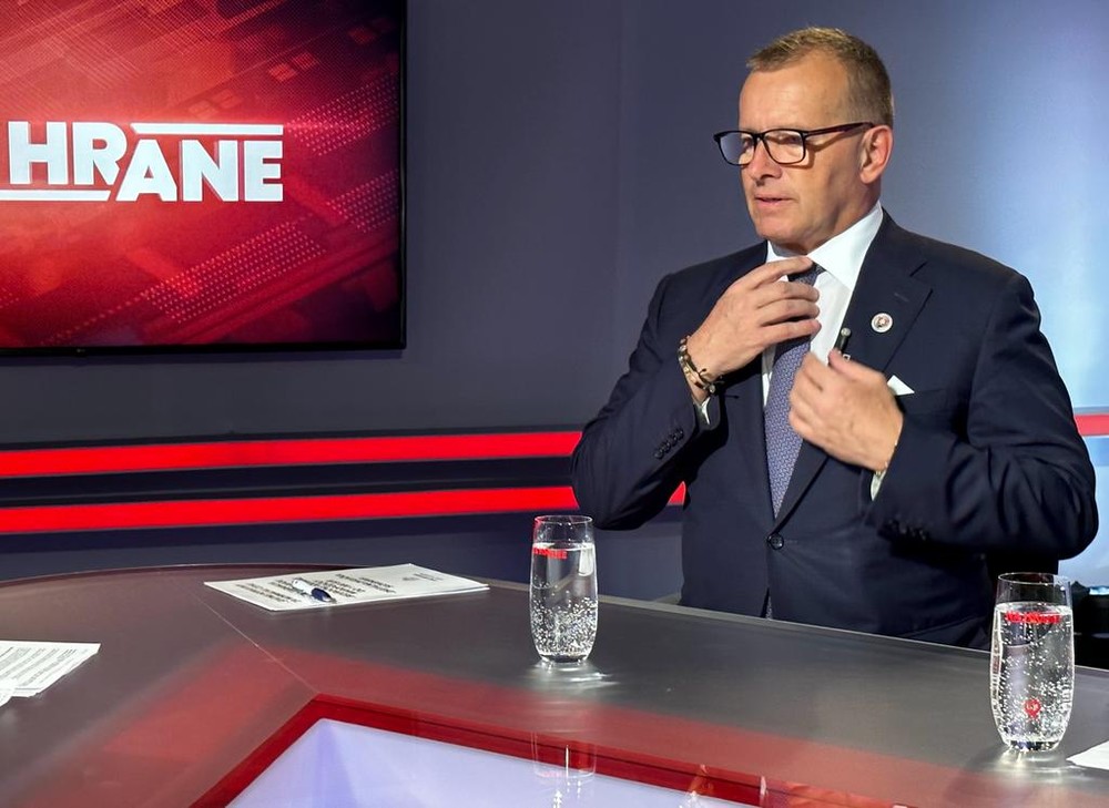 4e8be957-c5f6-4df3-b1e6-914acbeae972