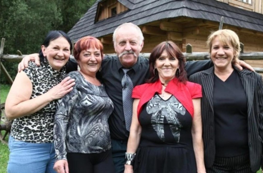 Známy účastník zo šou Farmár hľadá ženu skončil V BASE: Na jeho statku našli...HRÔZA!