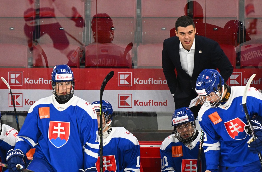 O hokej je záujem aj v lete! Zápasy Slovenska na prestížnom Hlinka Gretzky Cupe zasiahli až 230-tisíc divákov JOJ Šport a JOJ Plus!