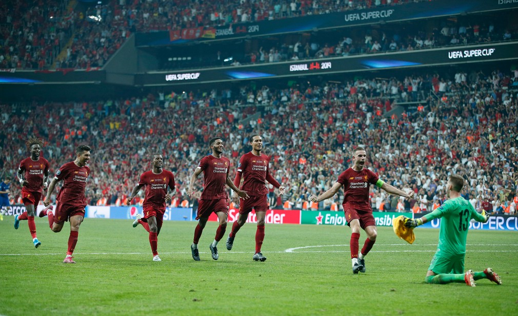 brankár hrdinom Superpohar FC Liverpool Adrian