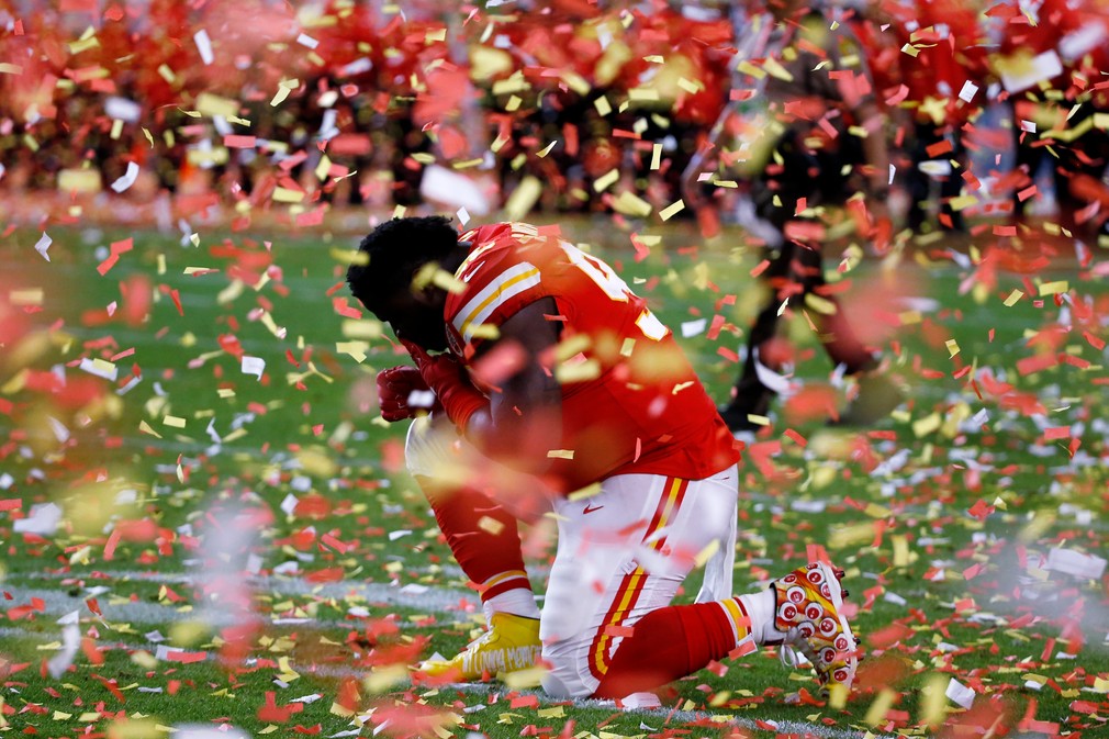 49ers_Chiefs_Super_Bowl_Football