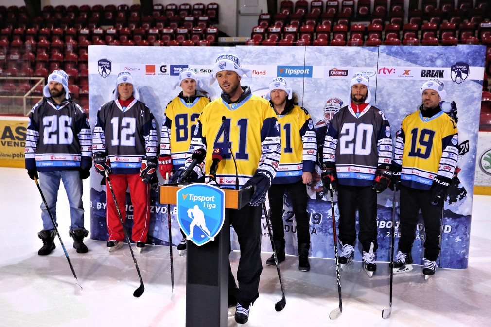 Legendy pred Winter Classic.jpg