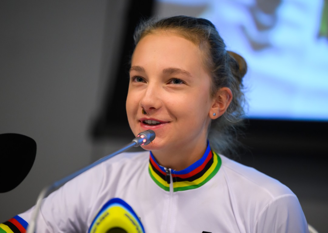 Viktória Chladoňová