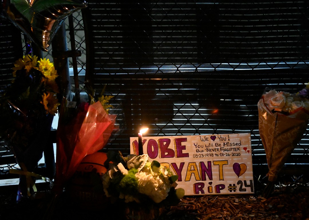 Kobe Bryant zahynul s dcérou pri páde helikoptéry