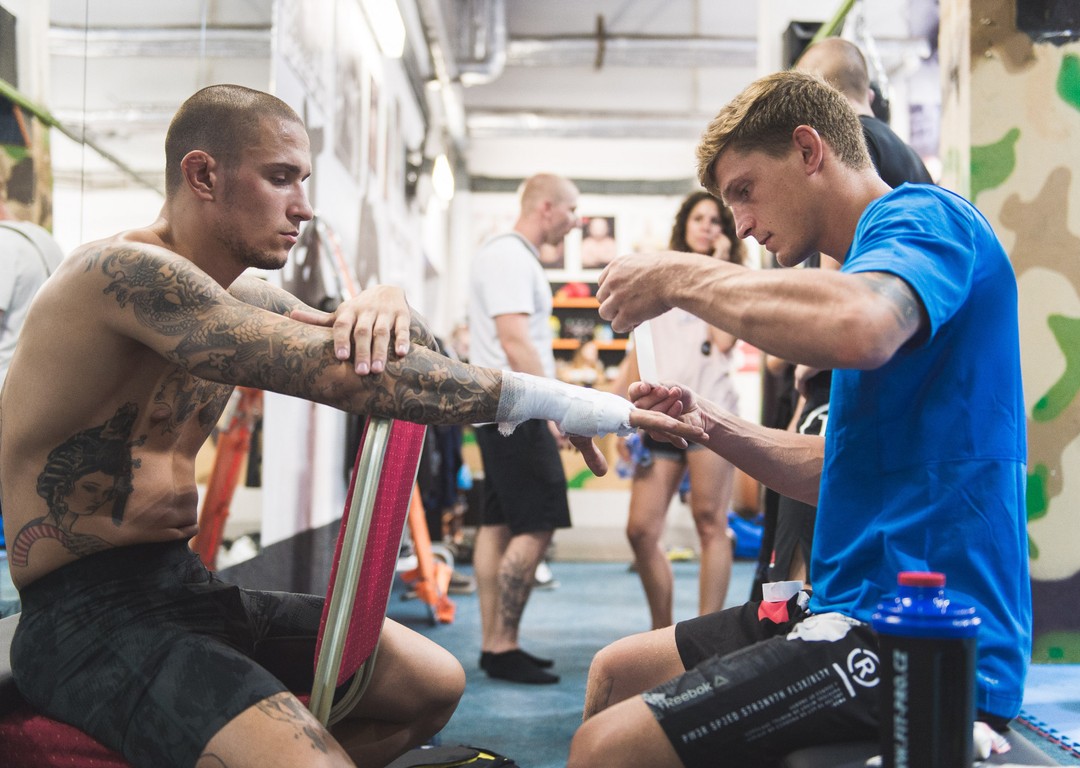 Oktagon VÝZVA MMA - Boráros Vs. Bartl 