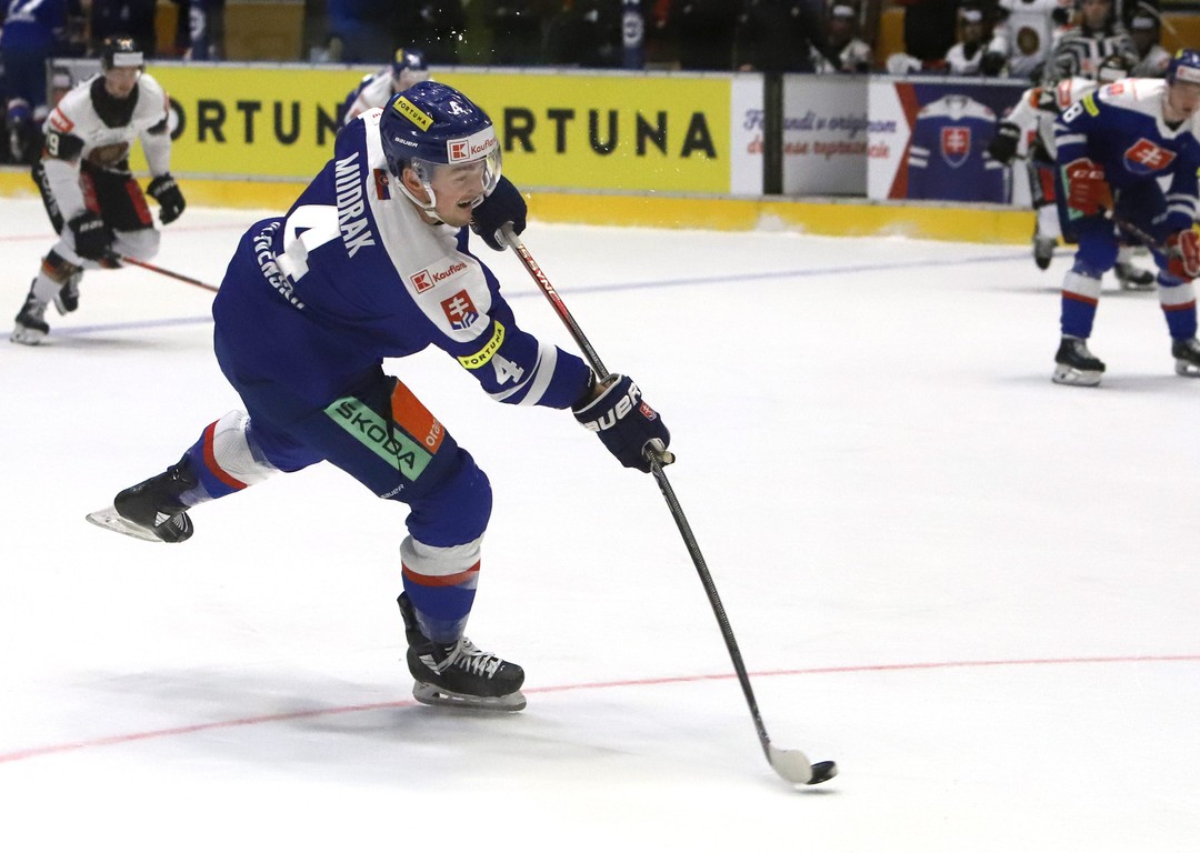 Slovensko - Nemecko Dávid Mudrák (Slovensko) v prípravnom zápase Slovensko - Nemecko v hokeji vo Zvolene 8. februára 2024.