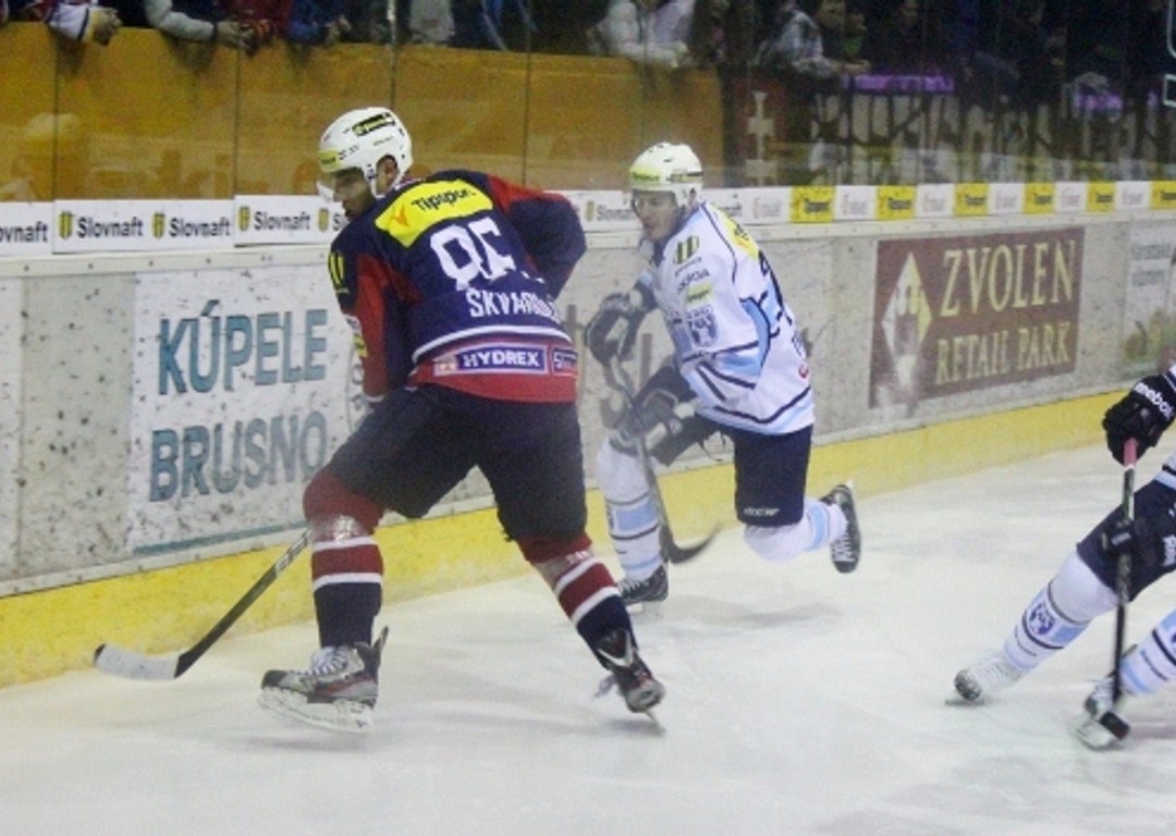ZV NR 25 kolo 01