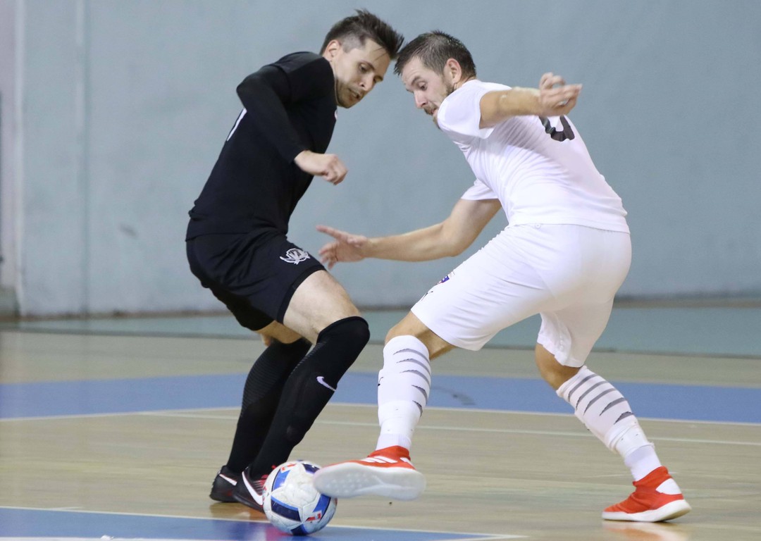 Liga Majstrov, Pinerola Bratislava - Vaengir Júpiters (Island)