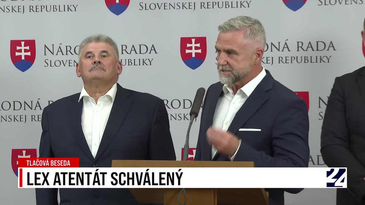 Tlačová beseda strany Smer-SD o schválenom balíku zákonov lex atentát