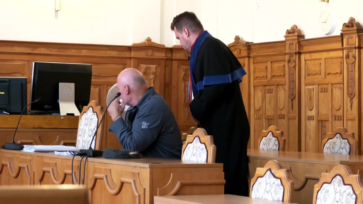 Pokračuje súdny proces s bývalým zástupcom kukláčov. Bol zapletený s mafiou a donášal informácie