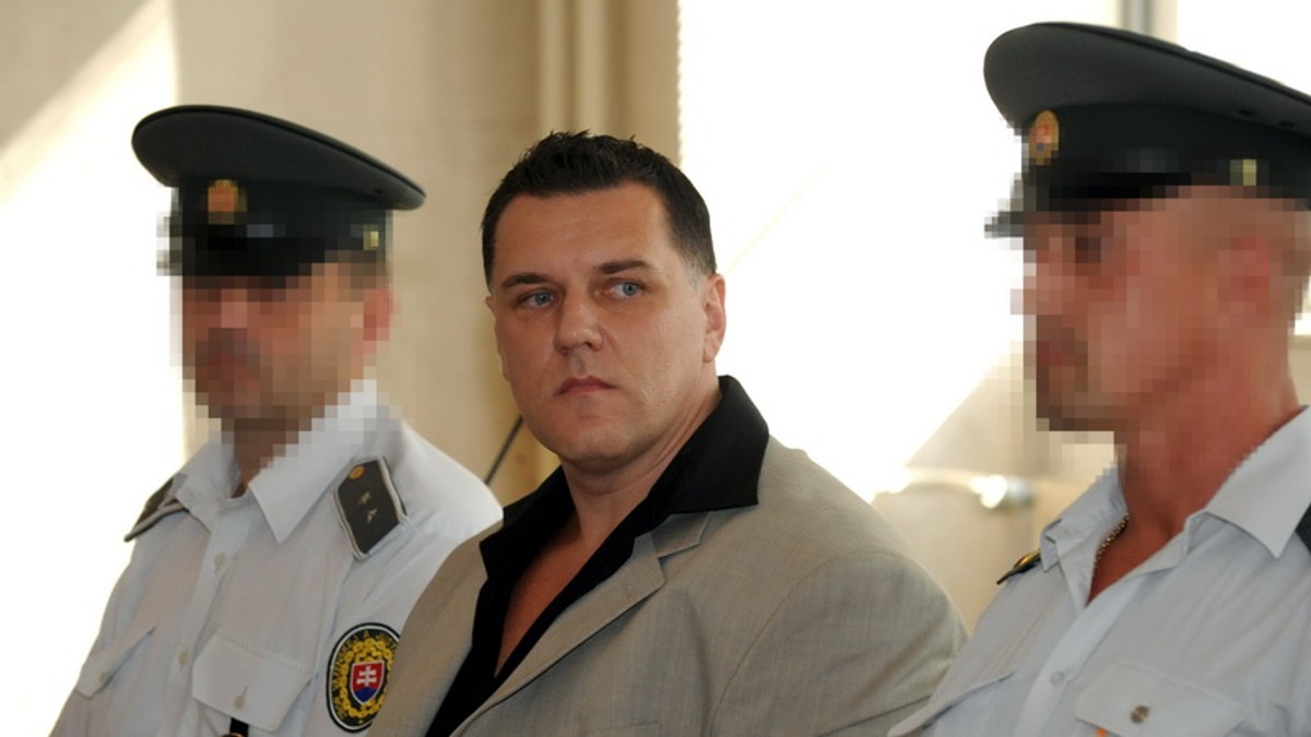 Mikuláš Černák poslal z basy drsný odkaz Vladimírovi Mečiarovi | Noviny.sk