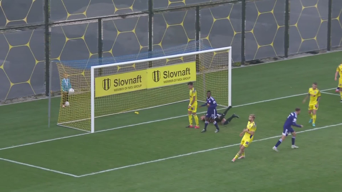 FC Košice KFC Komárno Huste.tv