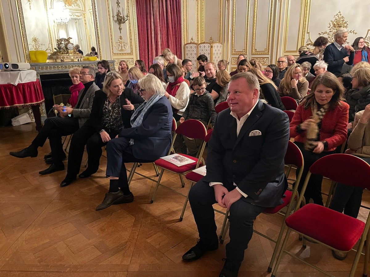 Vtipný a dojemný, takto hodnotí Vianočný príbeh herec Pierre Richard