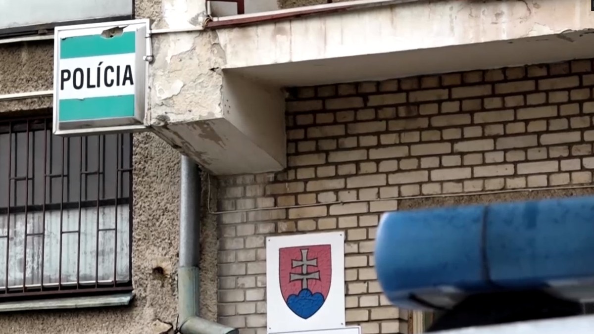 Neplnoletých chlapcov našli v bezvedomí: Polícia zisťuje, či išlo o drogy