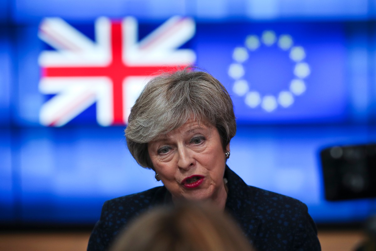 Meno nového britského premiéra sa dozvieme o pár hodín. V hre sú už iba dve mená
