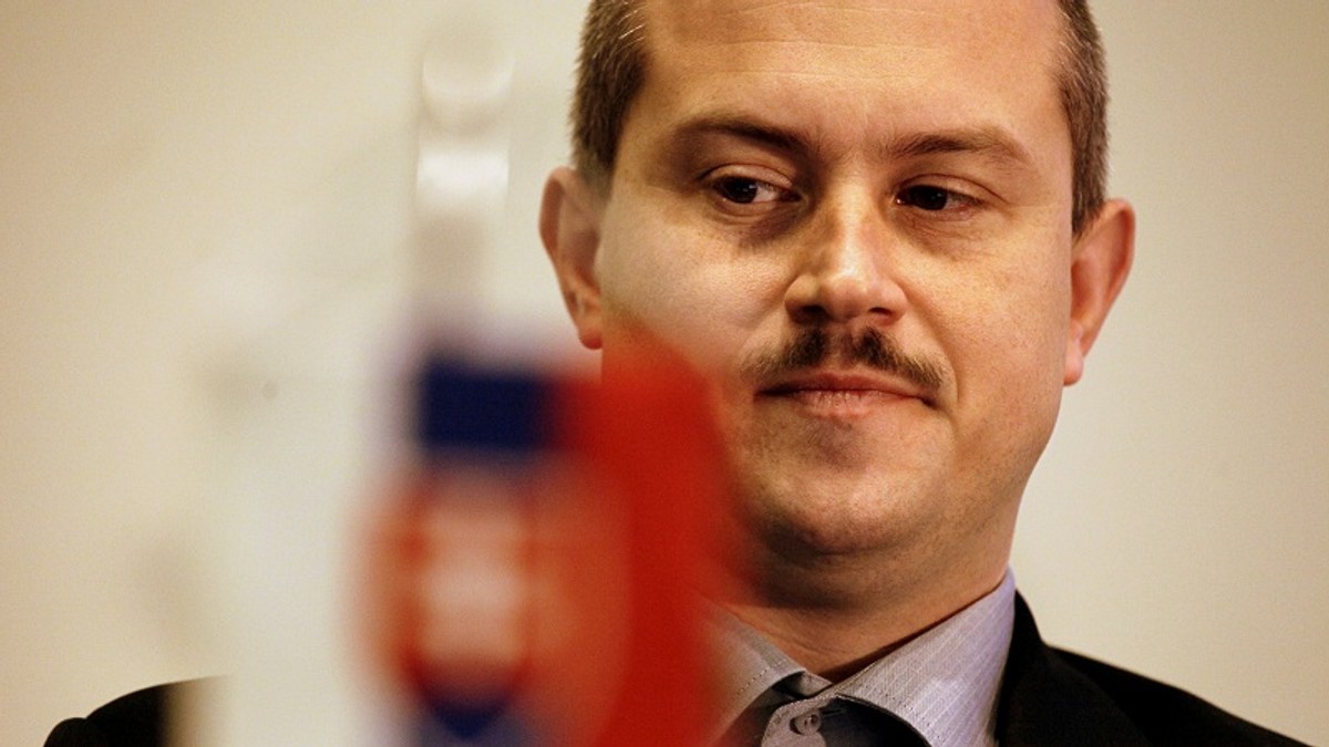 Marian Kotleba NATO je teroristická organizácia!