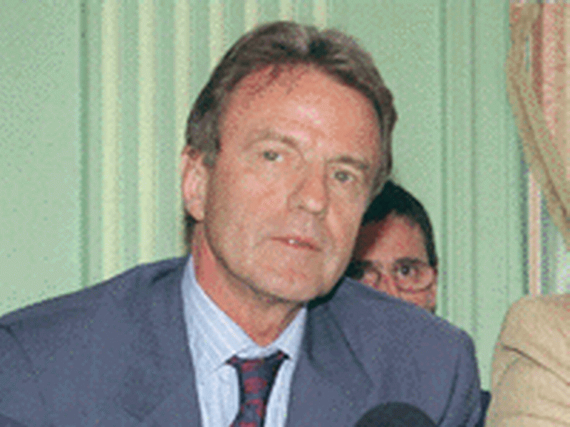 Le Premier ministre français a modéré les déclarations de Kouchner concernant l’Iran