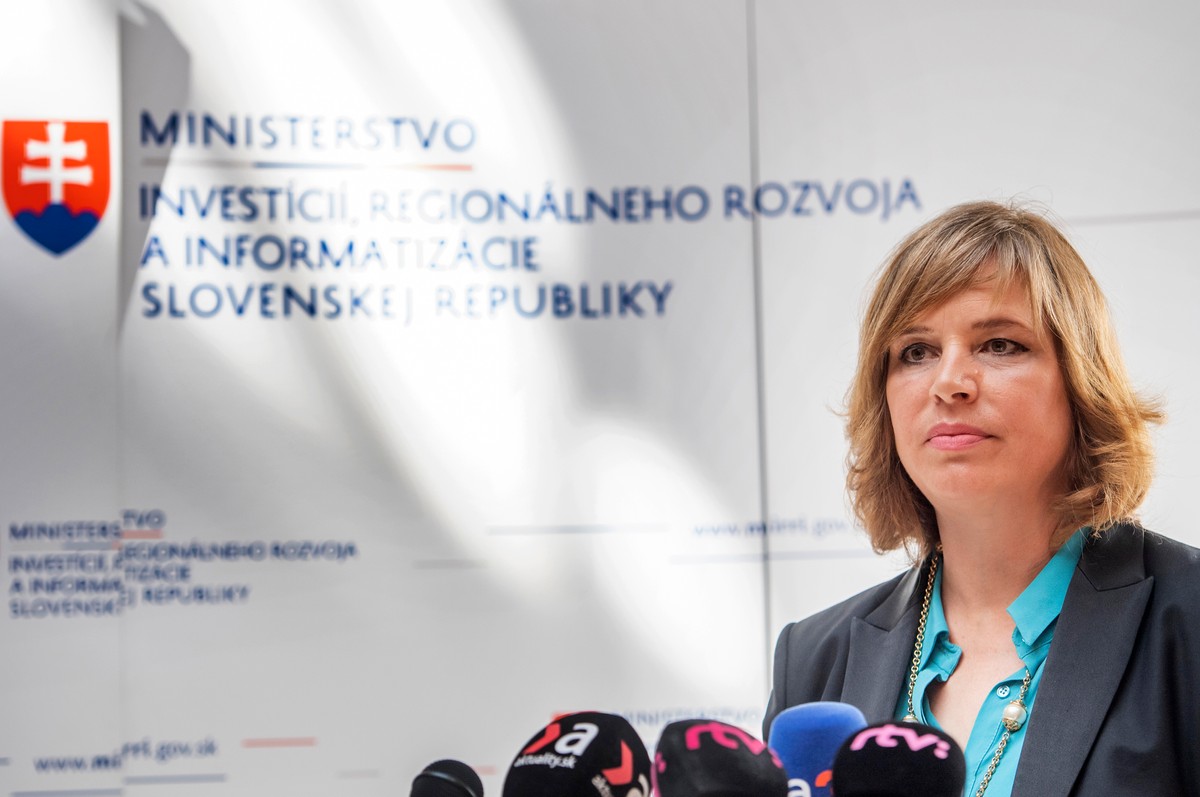 Pán Raši, klamať sa v slušnej spoločnosti nepatrí, odkázala ministerka ...