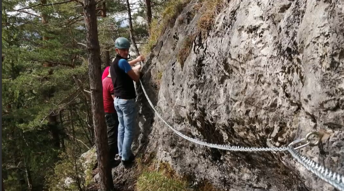 Kradne sa už naozaj všetko? Z feraty zmizli reťaze pre turistov